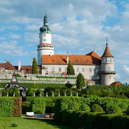 Zamek Nove Mesto nad Metuji