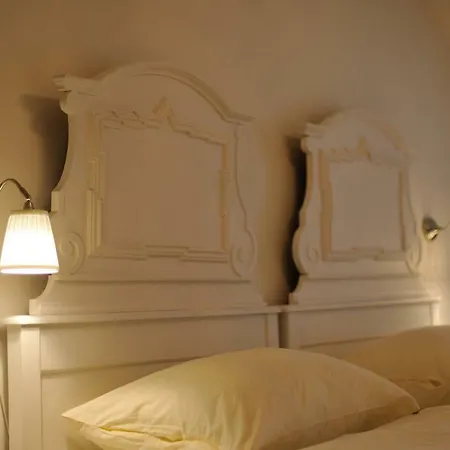 Zamek Homestay Nove Mesto nad Metuji